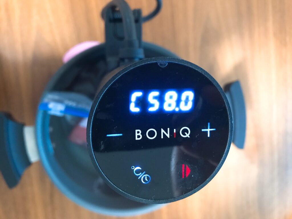 低温調理器Boniq proの温度