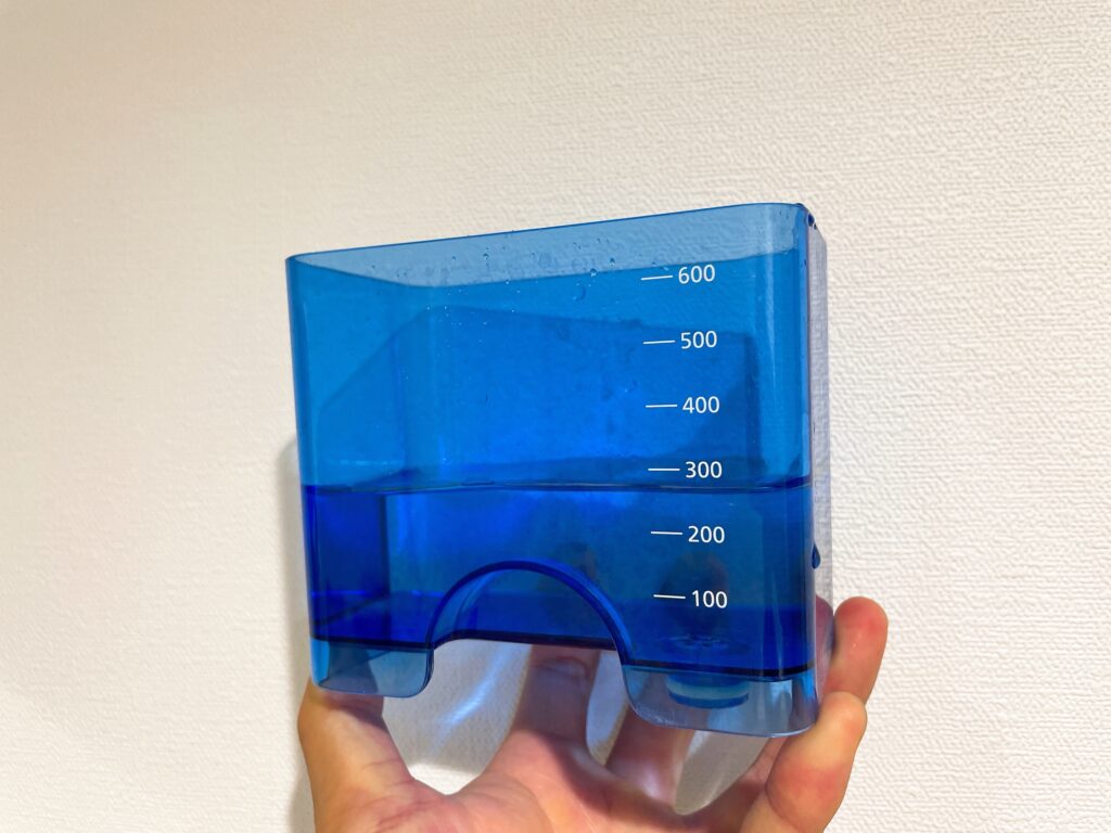 プラスチック容器