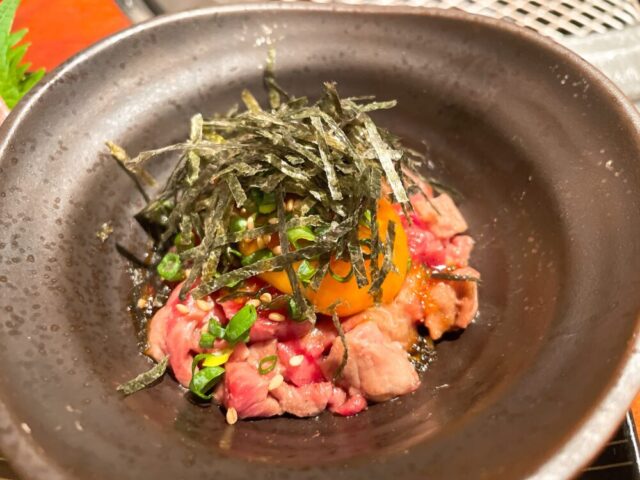 よろにくの希少部位のロースト