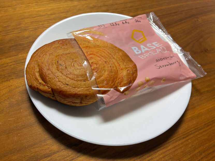 ベースブレッドのいちご味